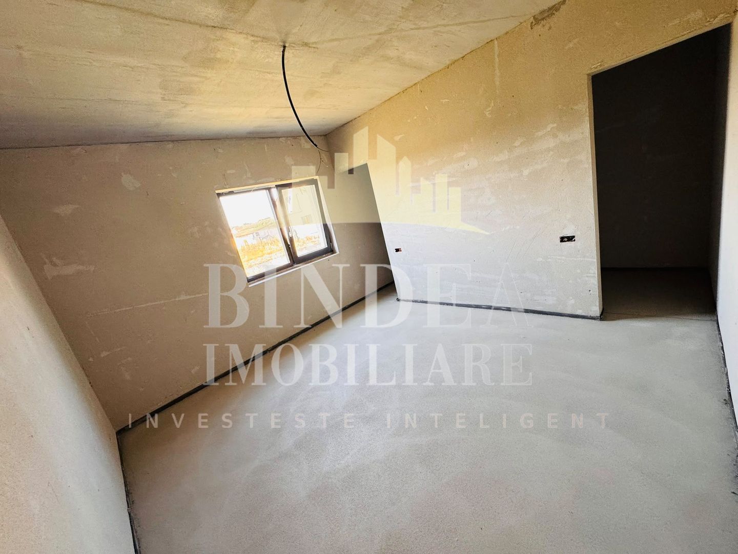 Casa individuala P+ M Pischia 167mp utili, 723mp teren - Poză 12