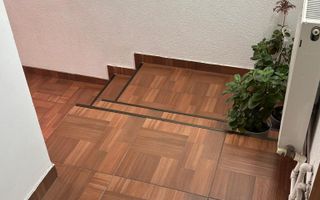 TOMIS MALL(cod04)-Etaj vila 4 camere ultracentral curte privata - Poză 3