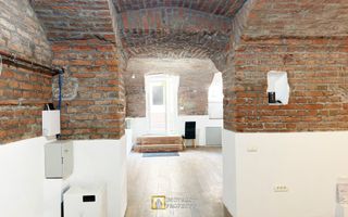 Spațiu Comercial de Închiriat – Ultracentral Arad - Poză 3