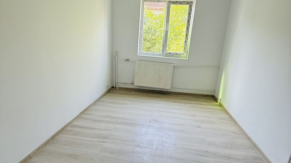 Dacia | 4 Camere  | Etaj Intermediar - Poză 10