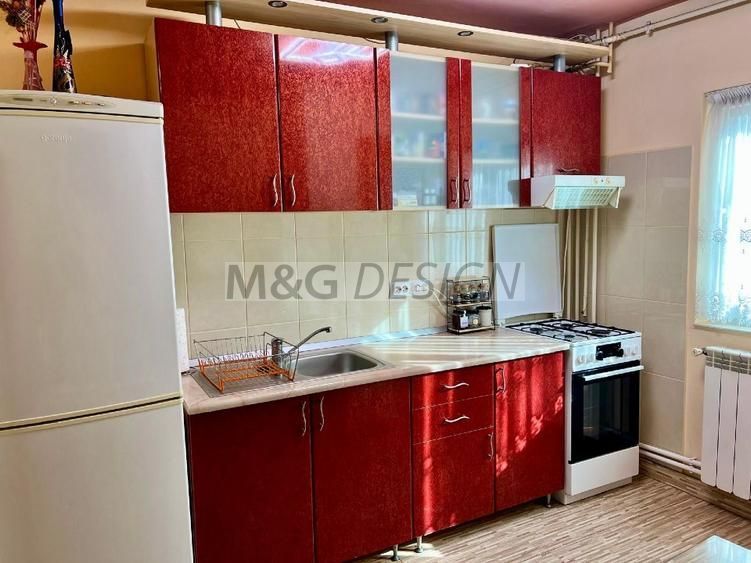 Girocului - Spitalul Judetean, 3 camere, CENTRALA GAZ, boxa - Poză 3