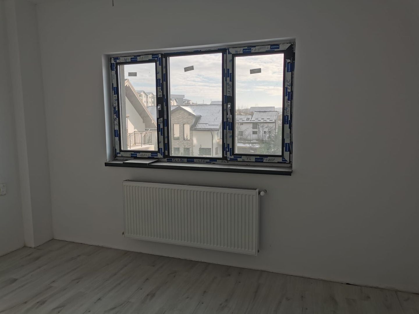 Apartament 2 camere Dec finalizat Bucium 52 mp 83000 euro - Poză 3
