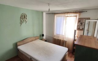 VANZARE 2 CAMERE | ZONA TITAN | BLOC REABILITAT - Poză 3