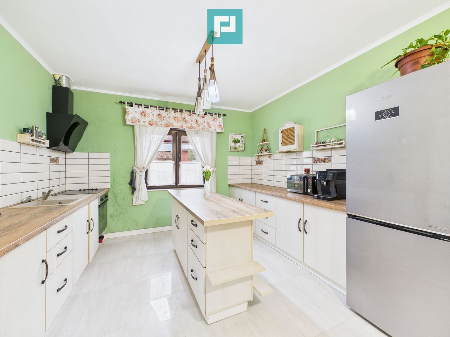 Vilă cu 3 camere în Vladimirescu - Poză 9