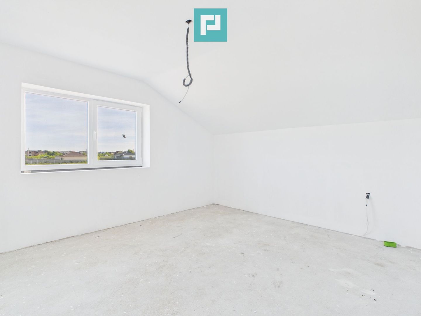 Duplex 3 camere-Moșnița Veche - Poză 8