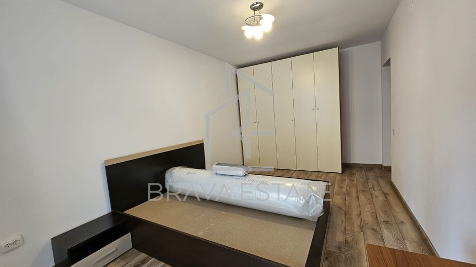 Apartament 3 camere, 100mp, 2 băi, 2 balcoane, 2 parcări, str Pădurii - Poză 4