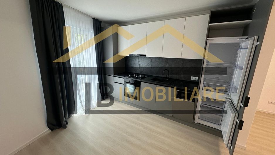 Apartament de 2 camere,65mp, parcare, zona Centrala - Poză 2