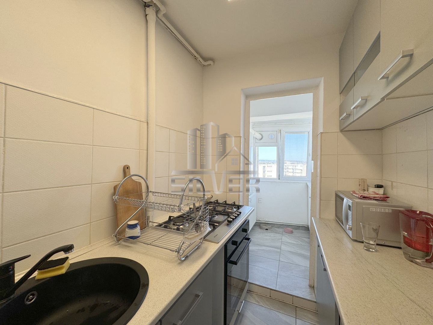 Apartament cu 3 camere/zona strazii Mehedinti. - Poză 7
