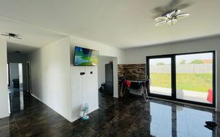 Casa individuala parter cu garaj 813mp teren an 2024 - Poză 9