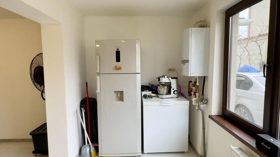 Casa 6 camere individuala Chitila langa Lidl ! - Poză 21