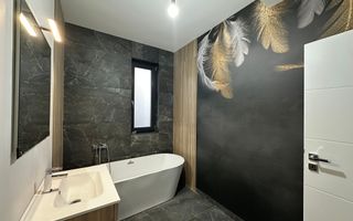 Duplex 1/2 4 camere, 3 băi, la strada principală Mosnita Veche - Poză 8