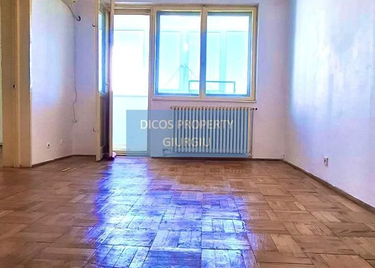 Vând apartament 3 camere – zona Policlinca, lângă Sigma - Poză 1
