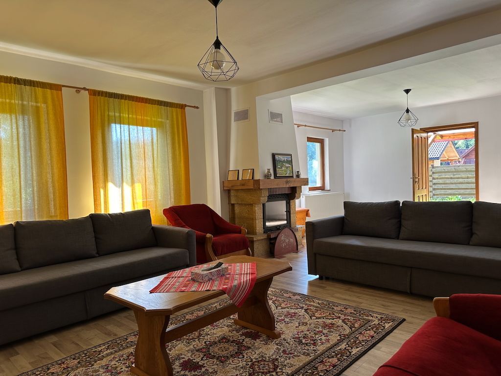 Vila de vanzare Plaiul Foii - ocazie unica! - Poză 11