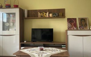 BRASADAS vinde ap 2 cam etaj 1/4 in Carpati 2. - Poză 3