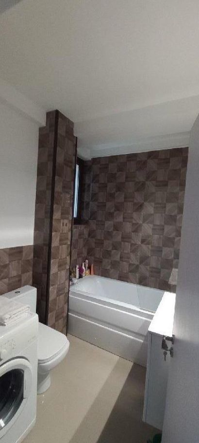 Apartament 2 cam. 45 mp utili et. 4/5 An 2017 Mamaia nord aproape de  plaja - Poză 6