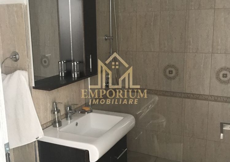 1 camera decomandata, Modern, AC, Gheorgheni, Detunata - Poză 5