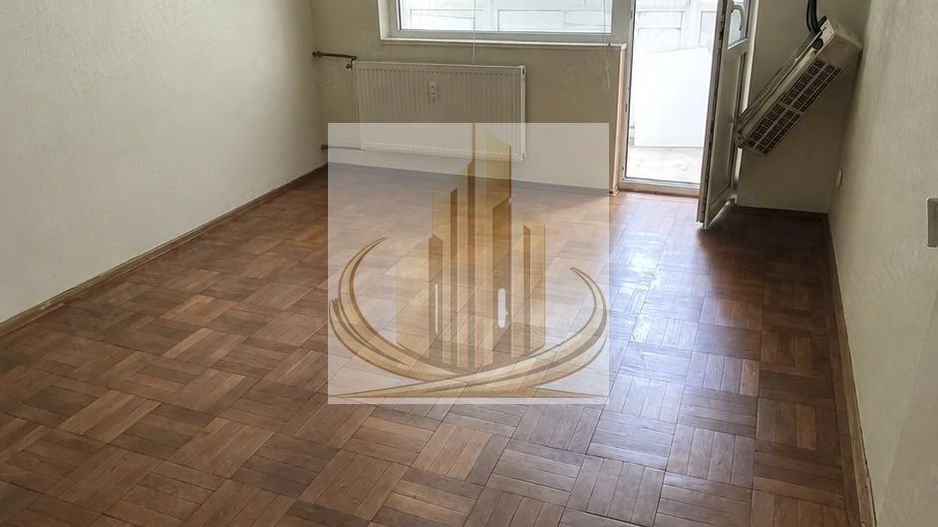 Apartament 2 camere, etaj 1, Eroii Revoluți - Poză 1