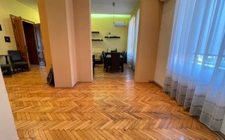 Apartament  spatios de vanzare intr-o cladire istorica - Poză 6