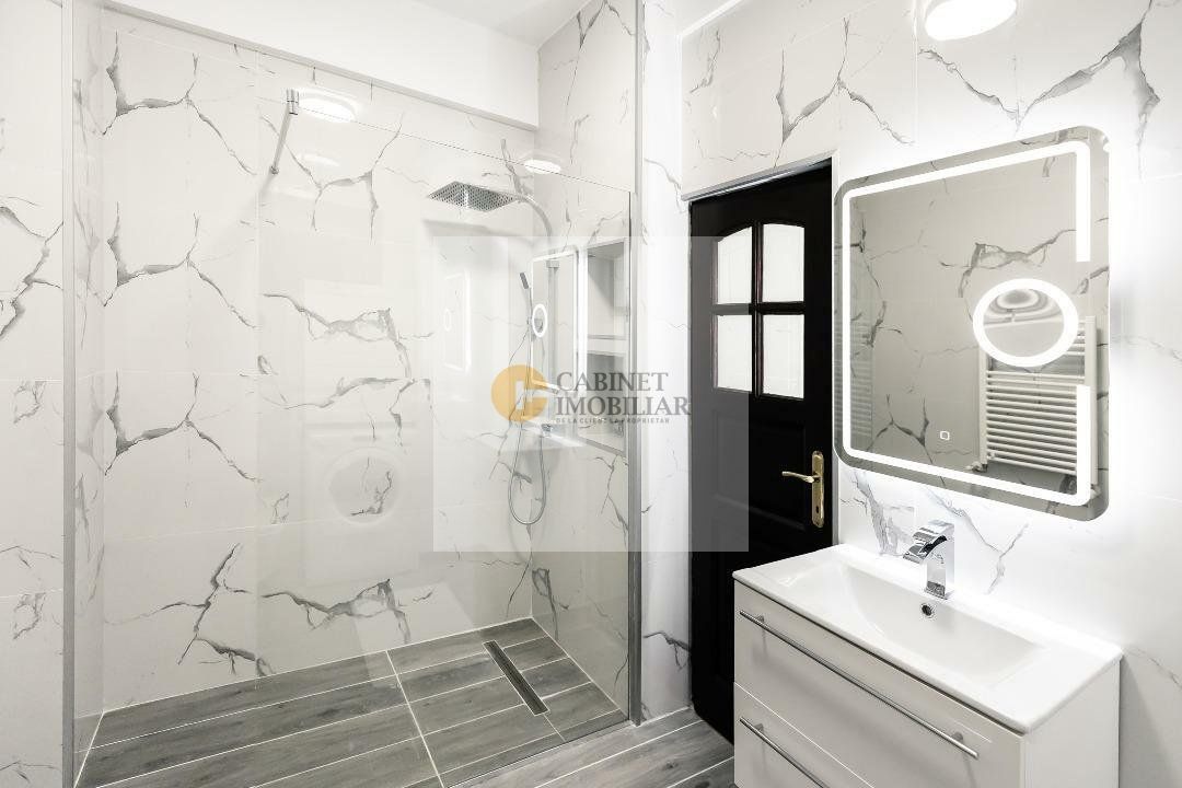 Calea Victoriei ,apartament vis a vis de Radisson Blu - Poză 12
