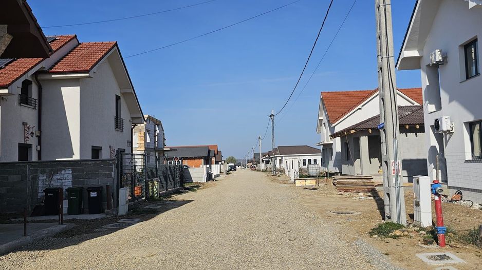 Parcele 640 mp Cihei - Poză 2