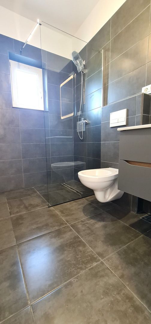 Casa individuala 3 camere finalizata cartier Izvor Tarlungeni Brasov - Poză 6