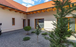 Apartament cu 2 camere in apropiere de UMF ! - Poză 21