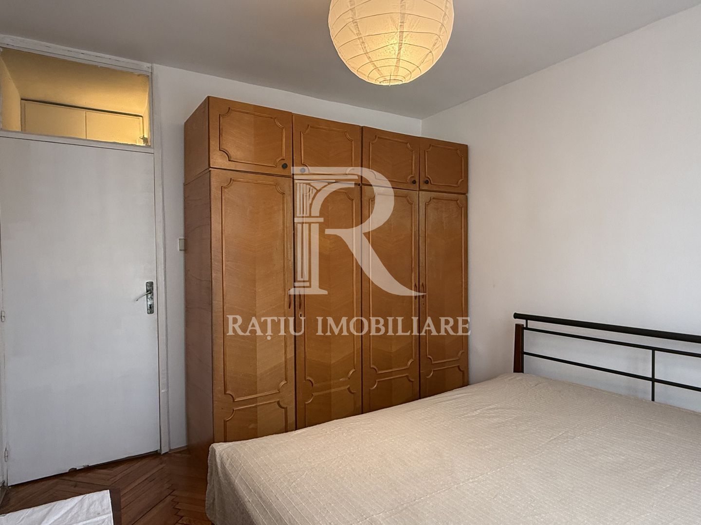 Apartament cu 3 camere | Decebal | Oradea - Poză 2