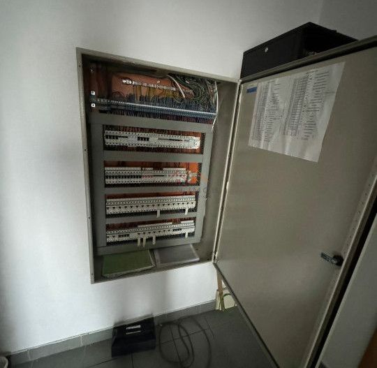 Spatiu comercial, ultracentral, compartimentat, 117m2, 19ml vitrina,CT - Poză 13