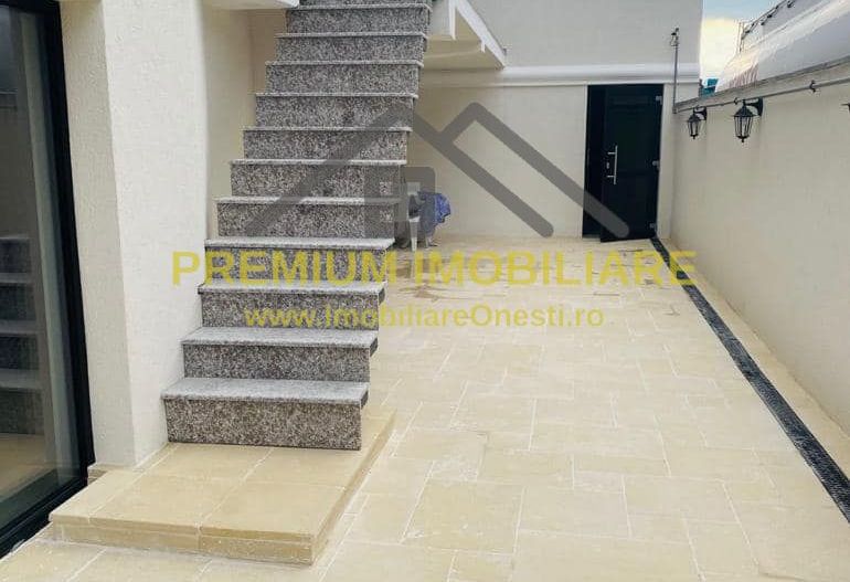 Spatiu Comercial de Închiriat in Onesti - Poză 6