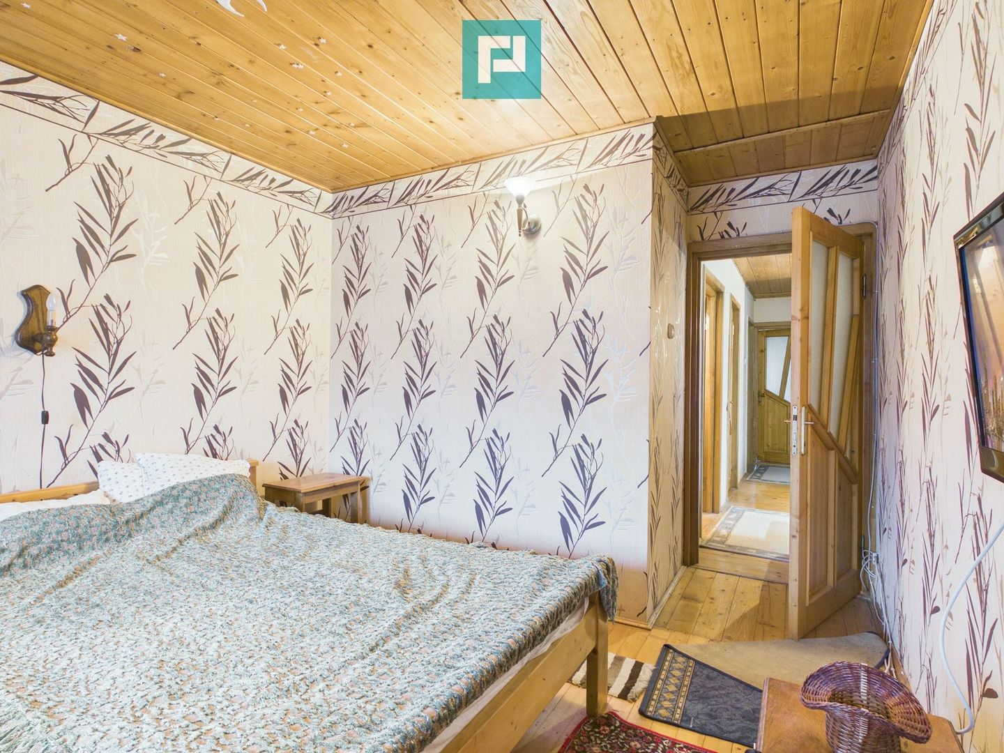 Vilă stil montan, 270 mp, teren 3000 mp - Poză 35