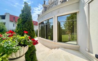 Impressive Villa *1500 SQM usable* 2613 SQM land / Open to the lake - Poză 4