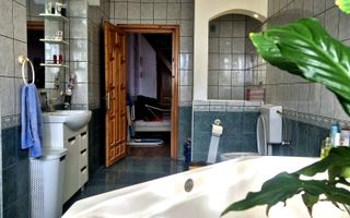Apartament 3 camere | 120 MP | Ultracentral | Terasă + Pod | 89.000 € - Poză 14