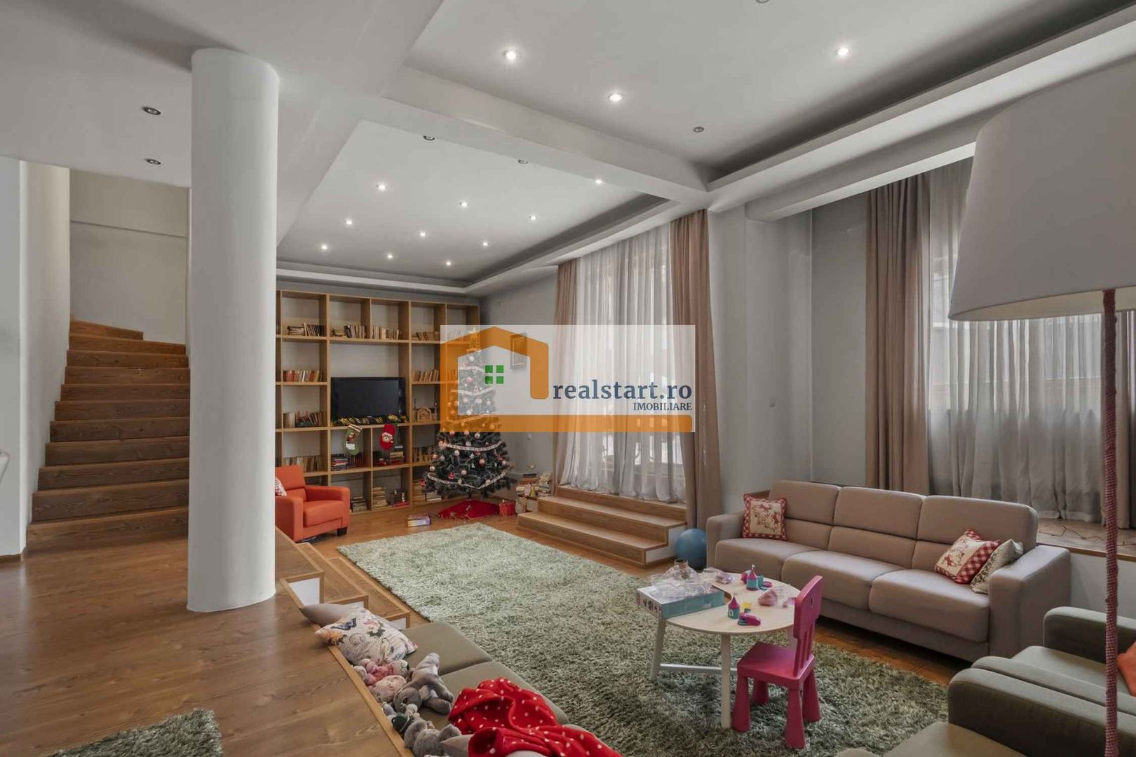 Vila 14 camere, individuala cu teren 590mp, curent trifazic, ALA, Metrou, - Poză 7