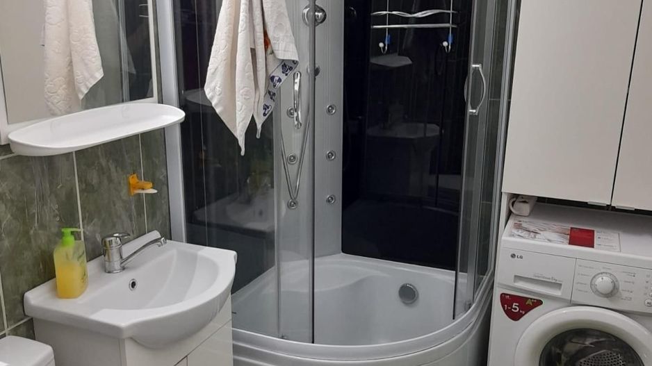 Garsonieră bloc nou | Centrală proprie | Balcon | parcare disponibila - Poză 4