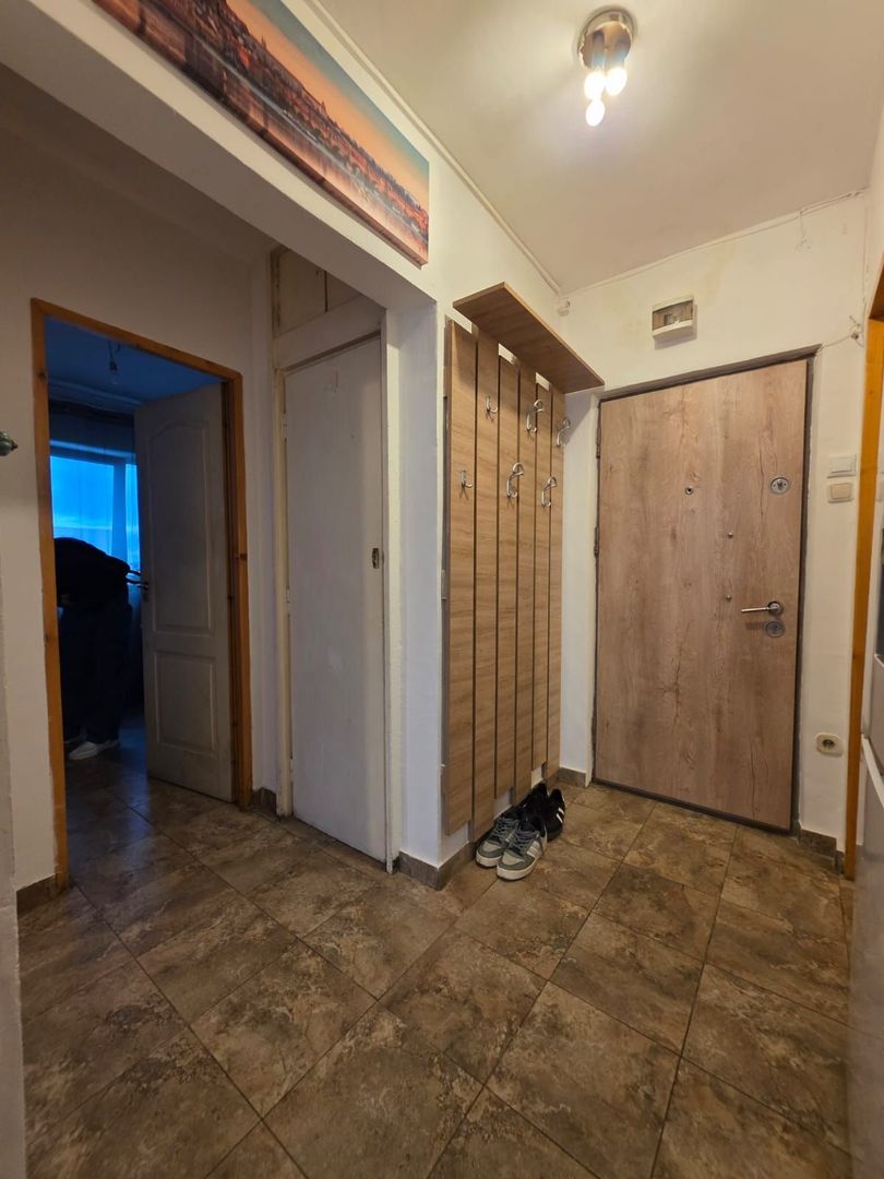 Apartament ingrijit- 2 camere-  5min de M. Piata Sudului - Poză 9