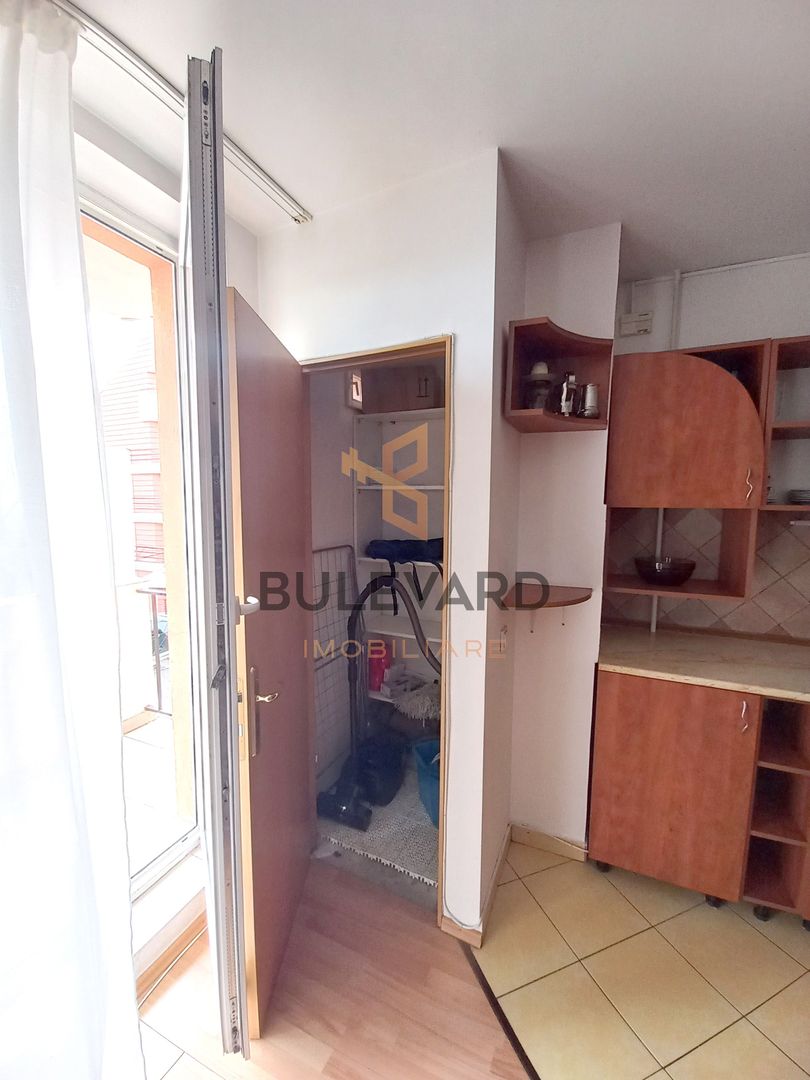 Apartament cu 2 camere, 67 mp,  Garaj,  zona strazii Republicii! - Poză 2
