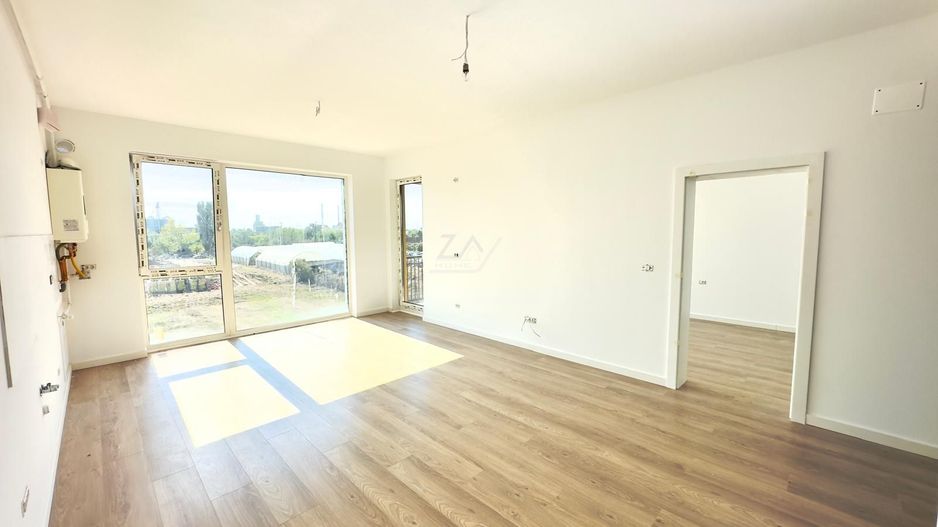 Etaj 1. Lift. Balcon mare. Loc de parcare. - Poză 1