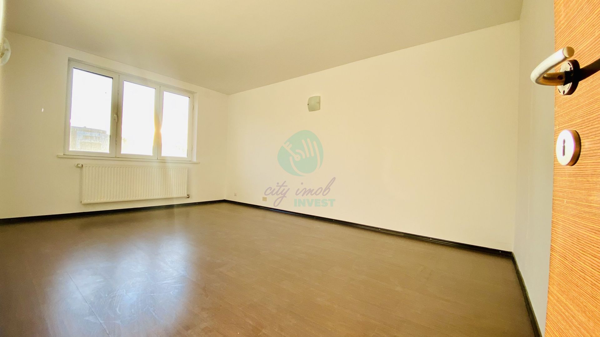 Apartament 6 camere tip dublex - Poză 6