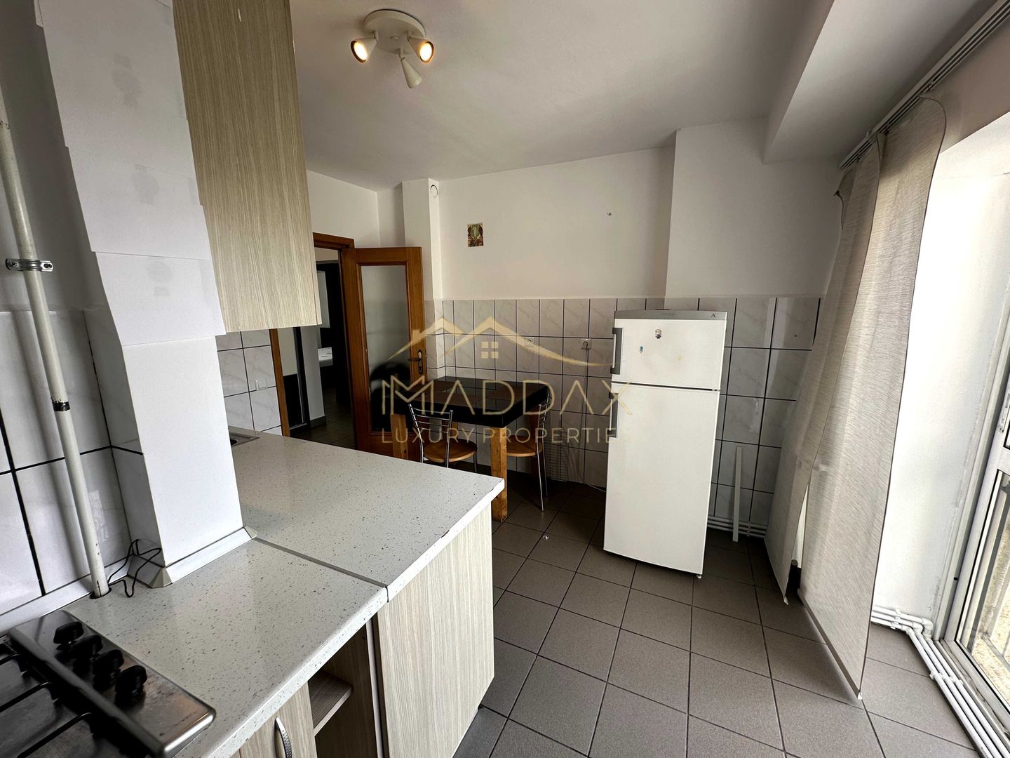Inchiriere 3 camere Rond Alba -Iulia/90mp/Centrala - Poză 8