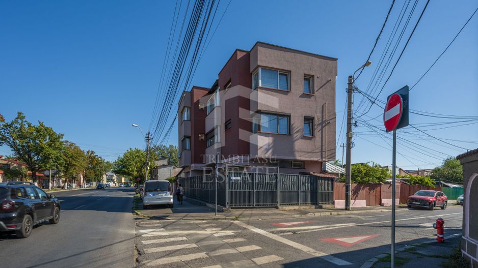 SI CASA SI AFACERE totul sub același acoperiș in Sector 5/Sălaj - LIDL - Poză 3