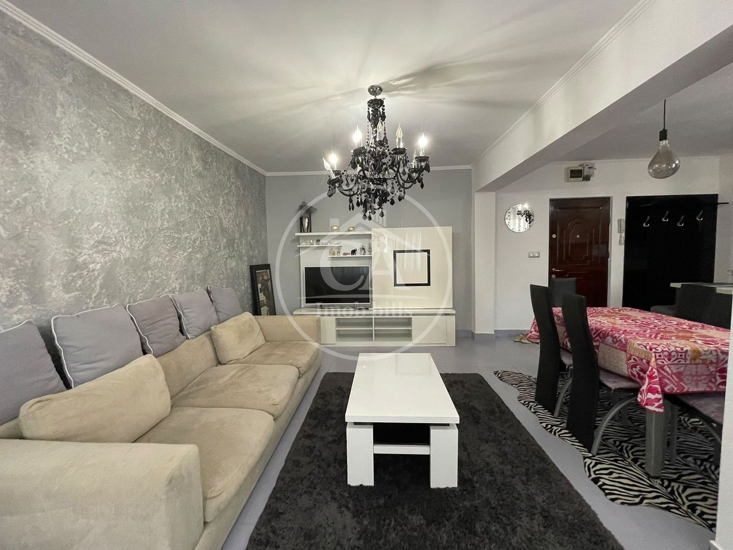Apartament cu 3 camere de închiriat în zona Rogerius, Oradea - Poză 3