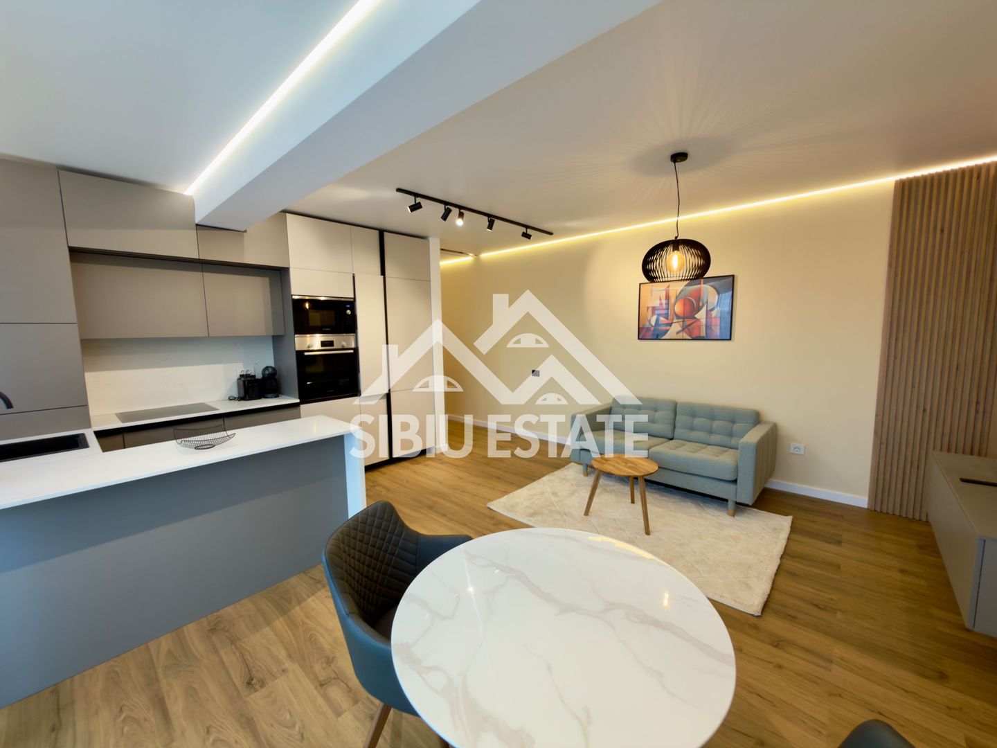 Apartament central finisare premium parcare subterana imobil nou - Poză 5