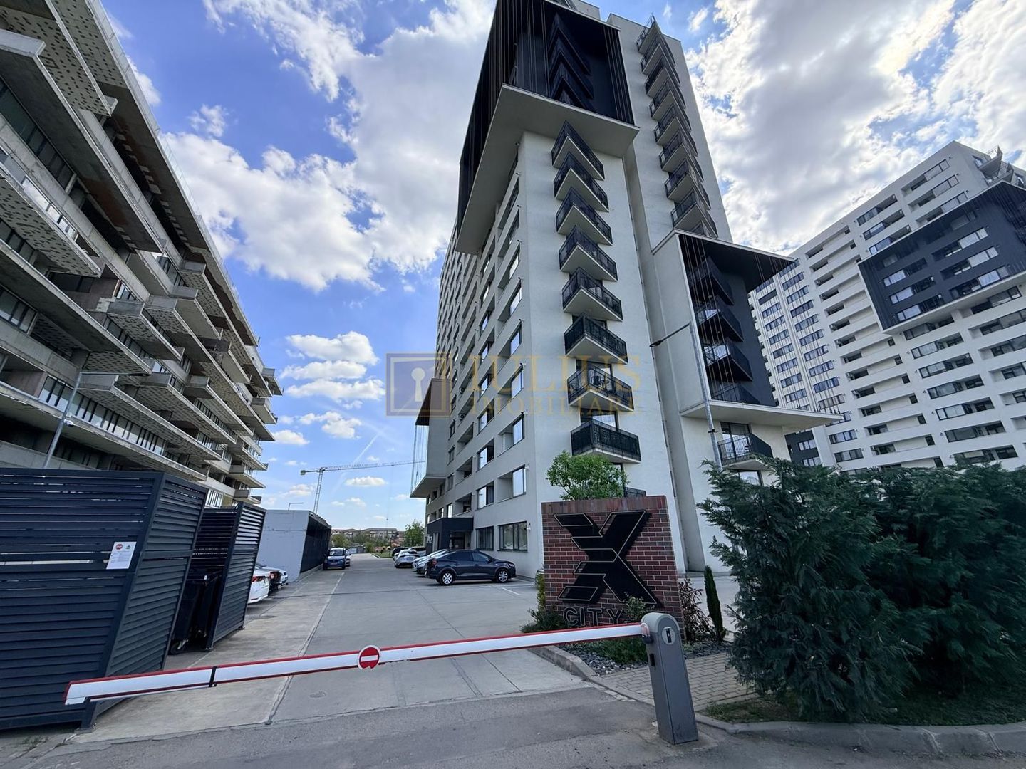 2 camere| XCity Tower| in spate la VOX| apartament frumos- zona superba| - Poză 28