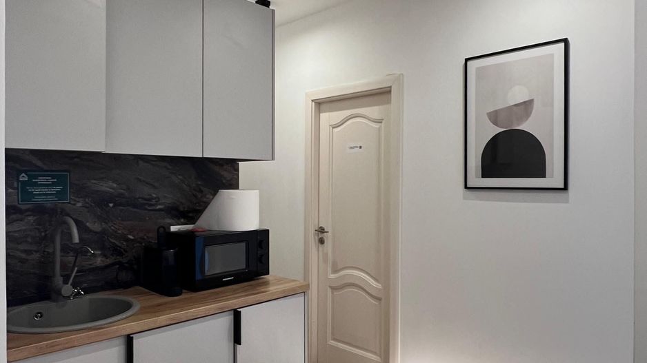 OPORTUNITATE- VILA, 7 CAMERE | PIATA VICTORIEI| LOC DE PARCARE - Poză 10