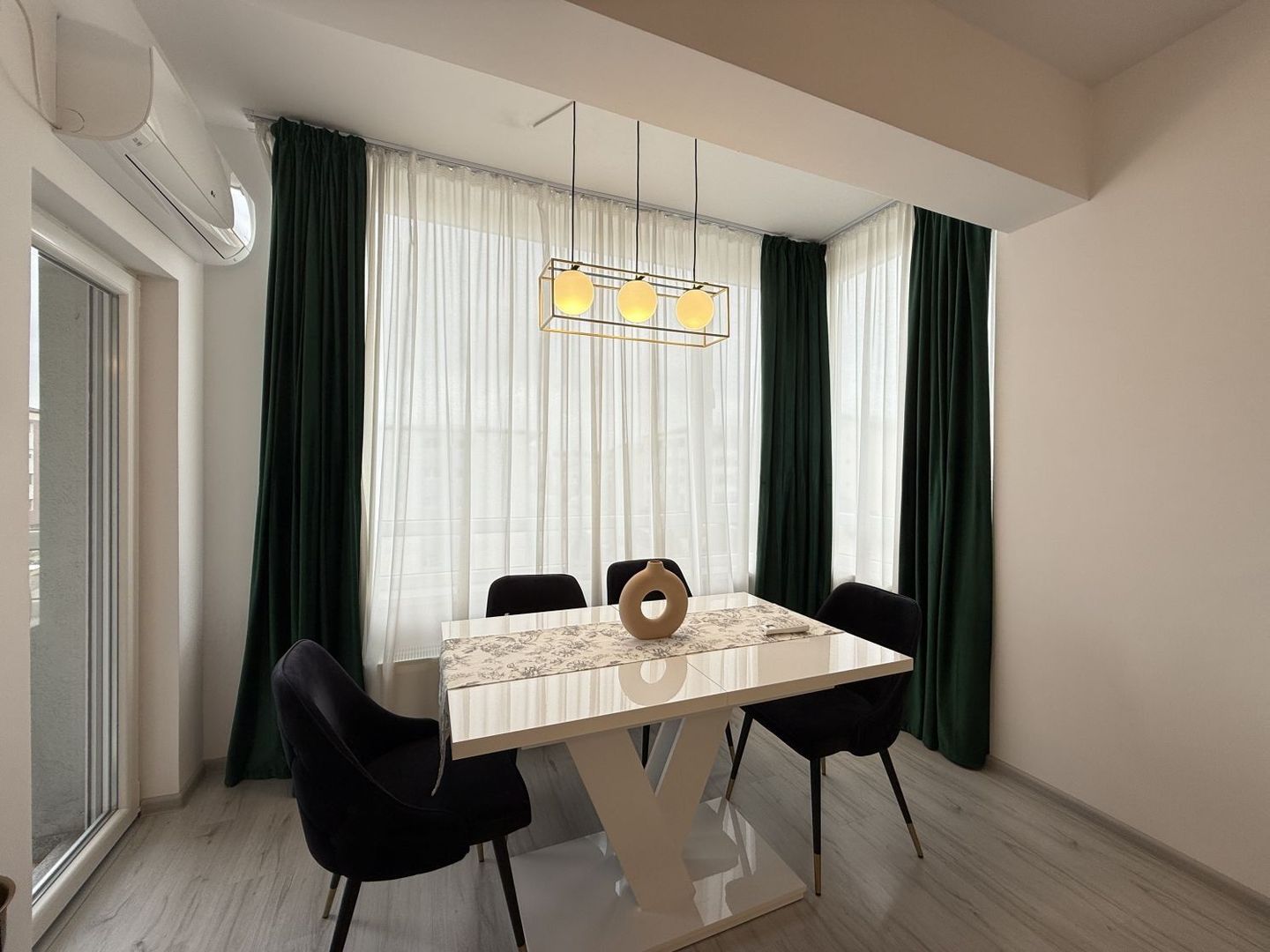 PALLADY | Chirie 2 Camere + Parcare - Poză 10