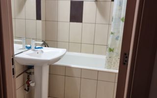 3 Camere Decomandat Renovat Pantelimon - Poză 9