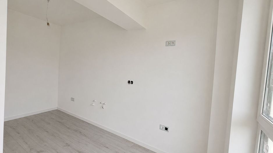 INTABULAT- 2 camere 59mp- et.5- 120.000euro- Copou - Poză 2