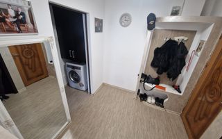 2 Camere Decomandat- Mobilat si Utilat- etaj intermediar- zona Dacia - Poză 10