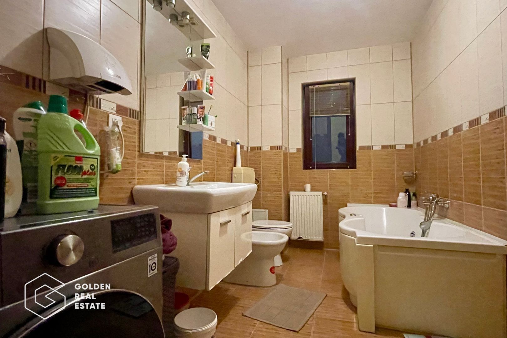 Casă generoasă pentru activități comerciale- Calea Vitan - Poză 13