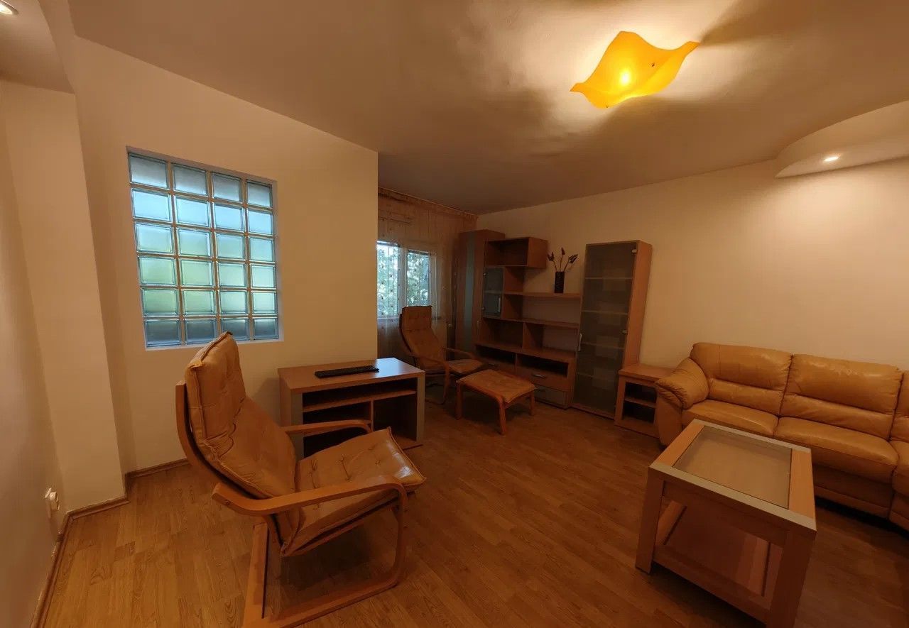 De închririat: apartament 3 camere-Lujerului-Teatrul Masca-Militari - Poză 3